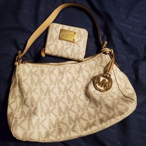 Michael Kors purse